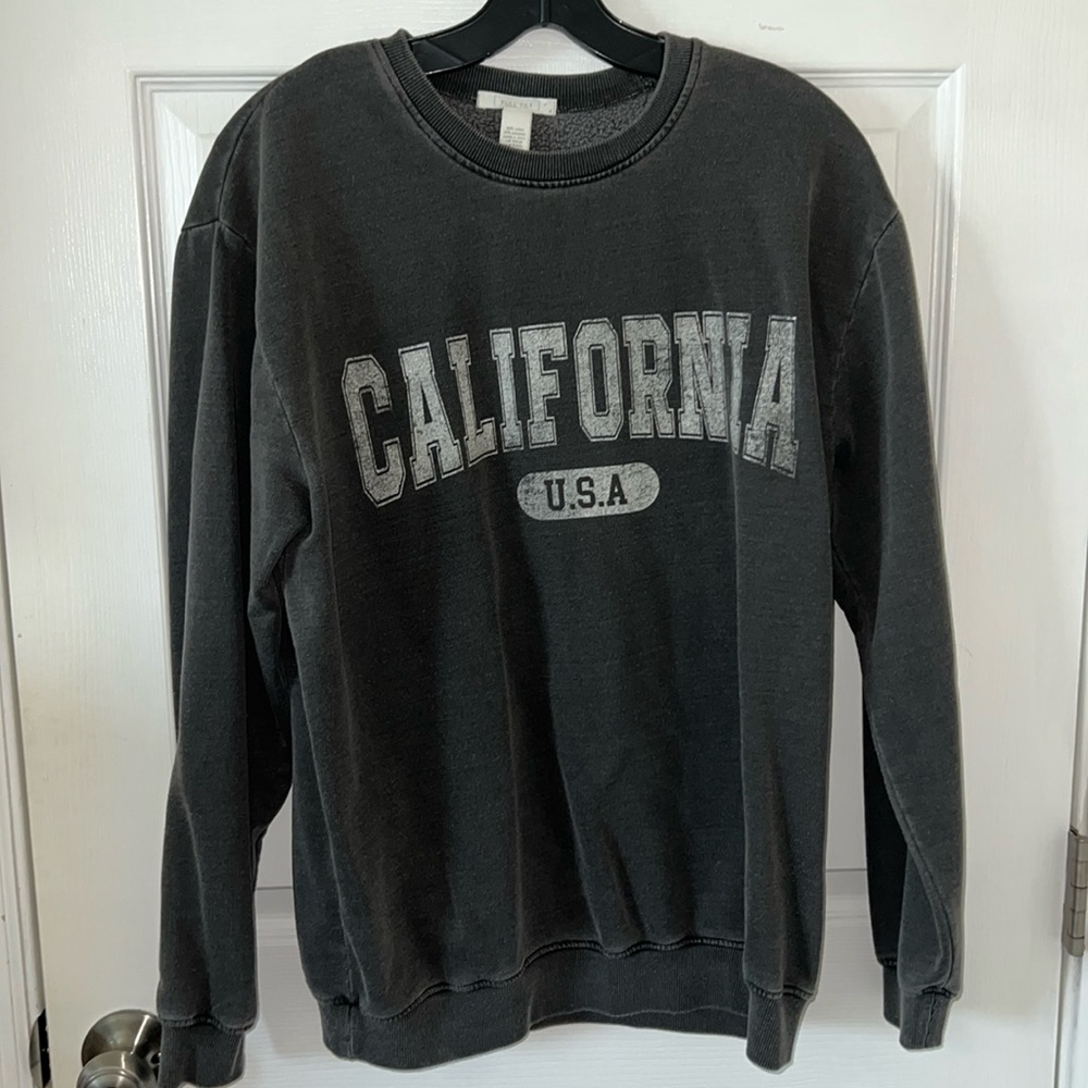 Women’s sweater